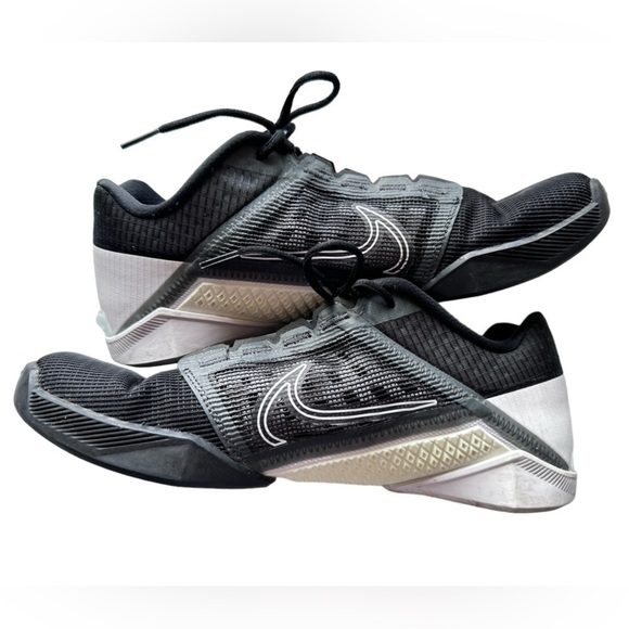 Nike Zoom Metcon Turbo 2 in Black/White - Picture 3 of 7